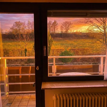 Отель Markgraf Zwei Бад-Беллинген